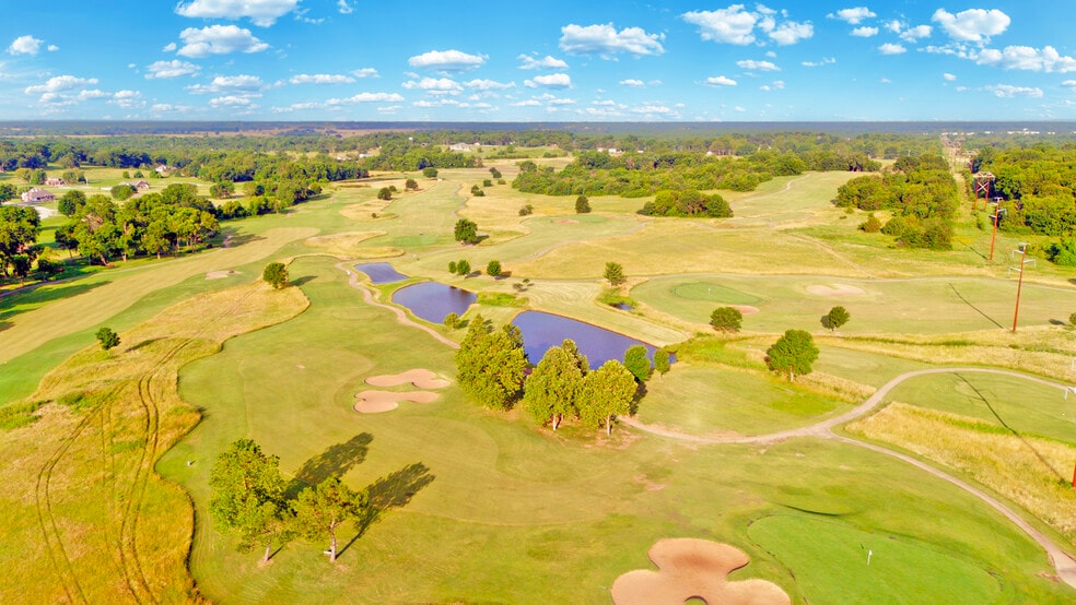 More Photos Of 10301 S 600 Rd, Miami Golf Course Driving Range For Sale