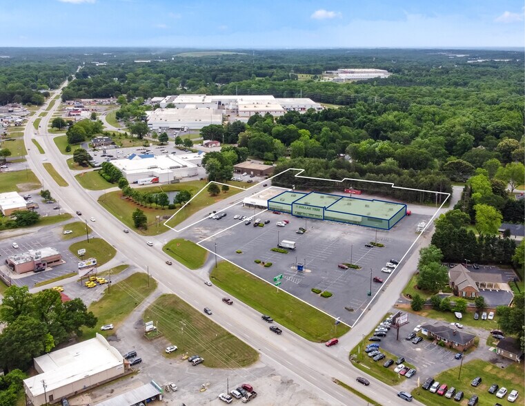 Primary Photo Of 200 Spartanburg Hwy, Lyman Storefront For Sale