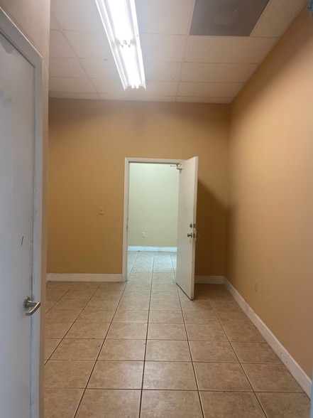 More Photos Of 2675 NW 207th St, Miami Gardens Unknown For Lease