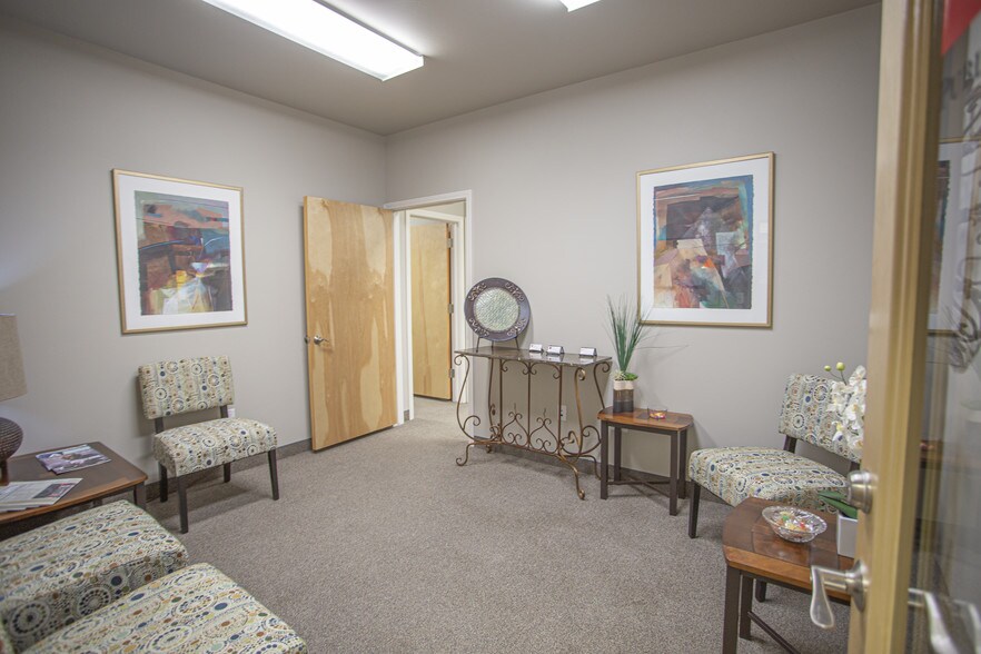 More Photos Of 132 E 5th St, Delta Office For Lease