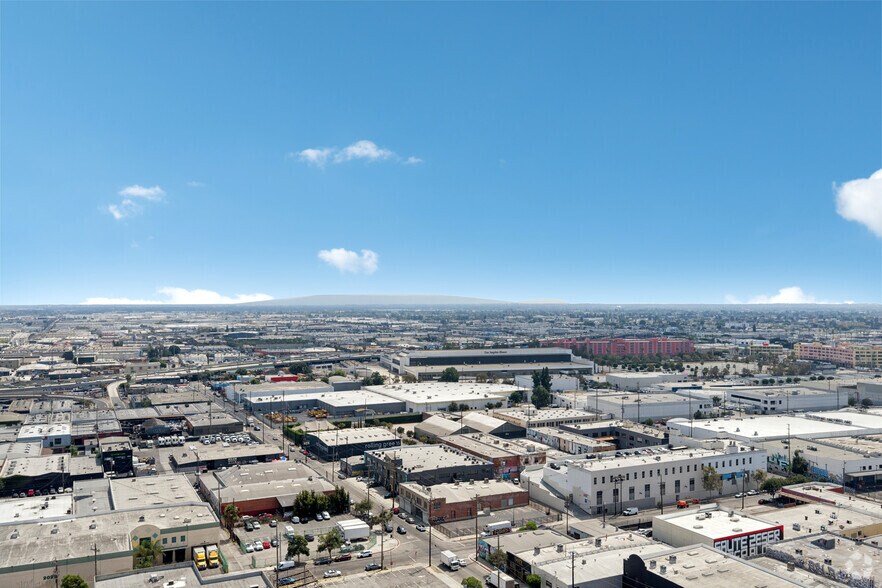More Photos Of 915 Mateo St, Los Angeles Office For Lease