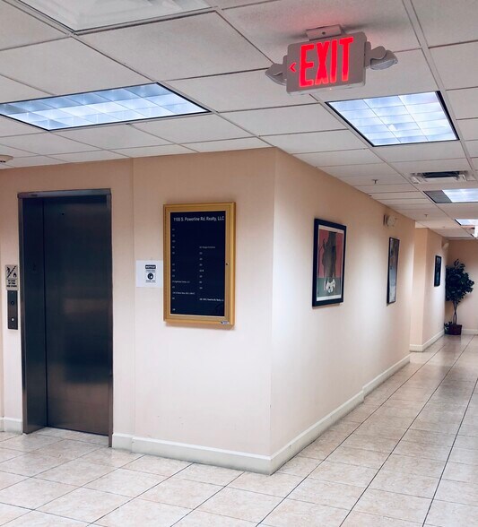 More Photos Of 1100 S Powerline Rd, Deerfield Beach Light Distribution For Sale