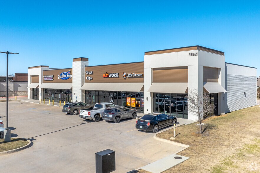 Primary Photo Of NEC of US-380 & Providence Blvd, Providence Village Storefront For Lease