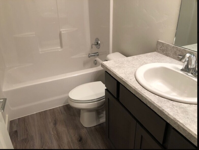More Photos Of 3263 Fen Way, Bozeman Apartments For Sale