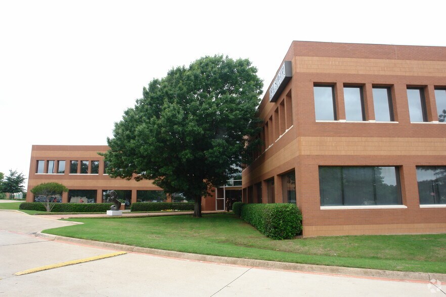 More Photos Of 3700 River Walk Dr, Flower Mound Office For Lease