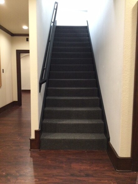 More Photos Of 8152 Spring Cypress Rd, Spring Light Distribution For Sale