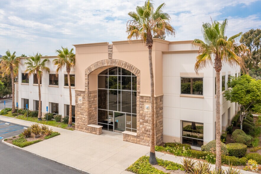 More Photos Of 1201 Puerta del Sol, San Clemente Coworking Space