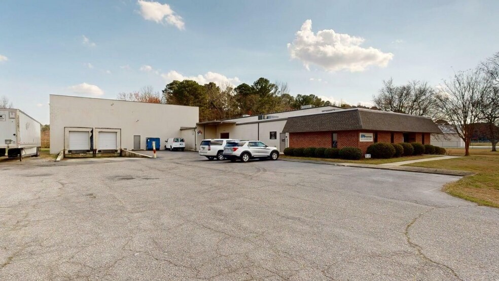 More Photos Of 611 Chicopee Rd, Benson Warehouse For Sale