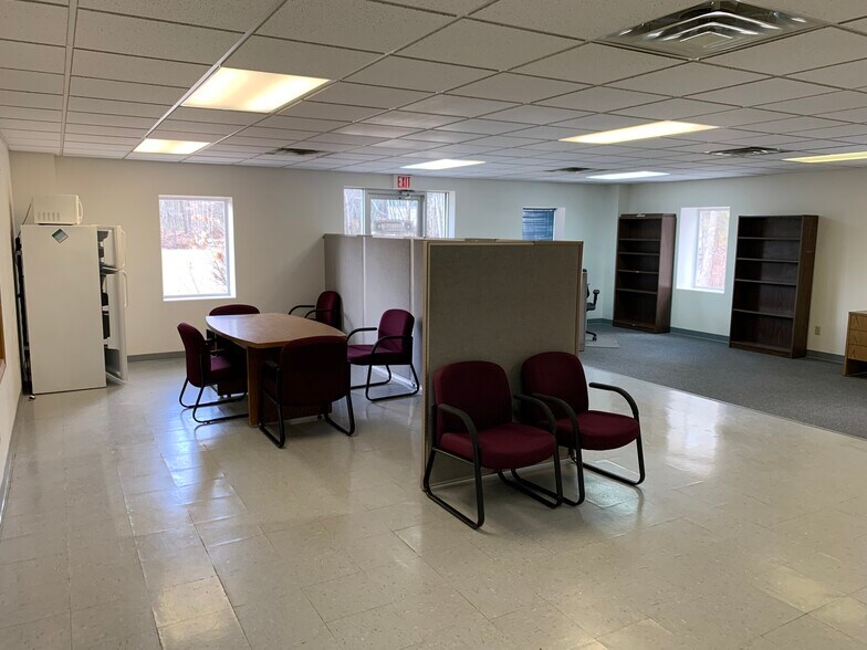 More Photos Of 115 S 84th Ave, Wausau Warehouse For Sale