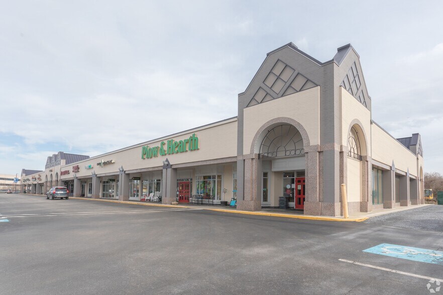 More Photos Of 161-169 Jennifer Rd, Annapolis Unknown For Lease
