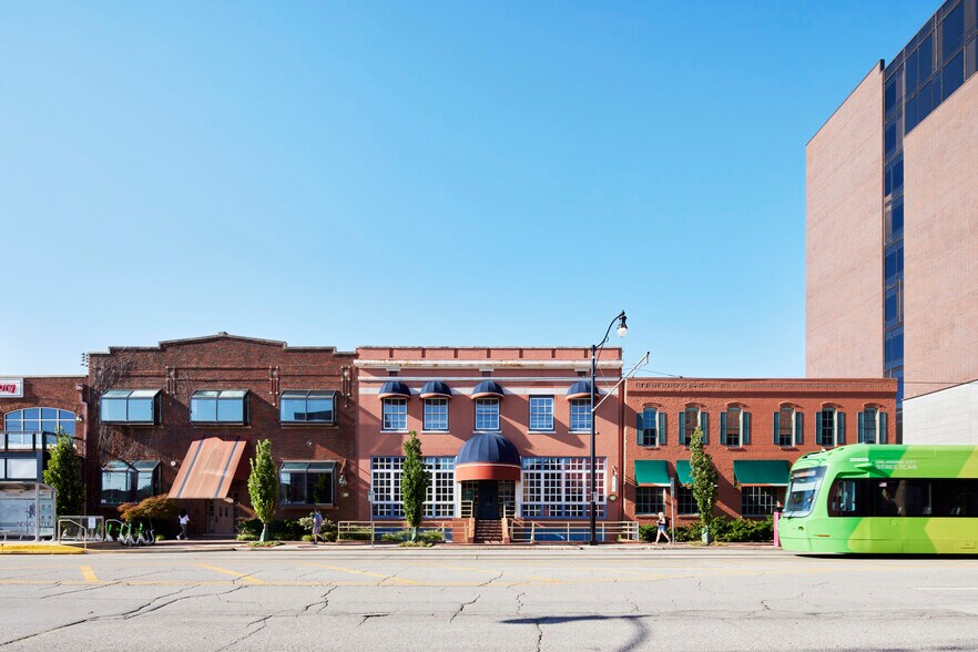 More Photos Of 114-120 E Sheridan Ave, Oklahoma City Office For Sale