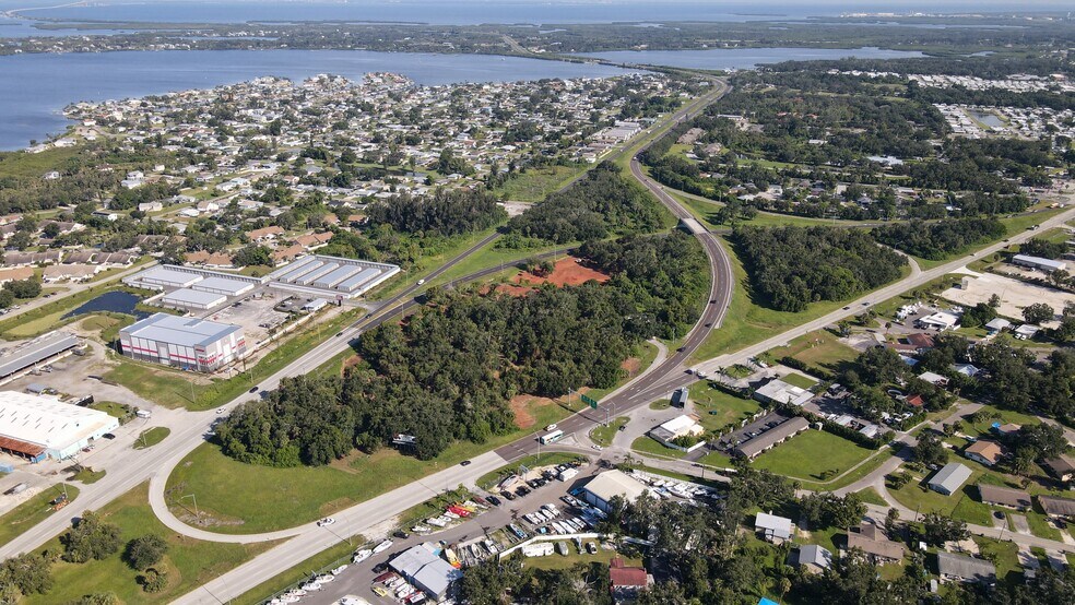 More Photos Of 3945 US-41, Palmetto Land For Sale
