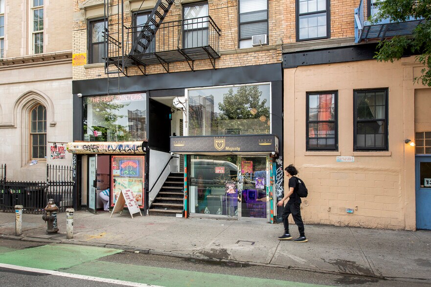 More Photos Of 137 Rivington St, New York Apartments For Lease