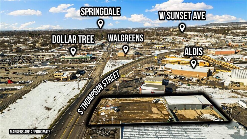 More Photos Of 2105 S Thompson St, Springdale Light Distribution For Sale