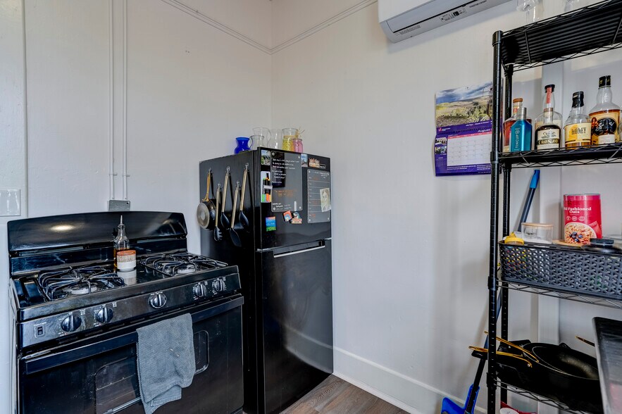 More Photos Of 215 E Willis St, Prescott Apartments For Sale