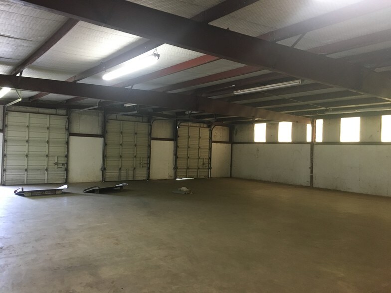More Photos Of 15393 Highway 64 W, Tyler Refrigeration Cold Storage For Lease