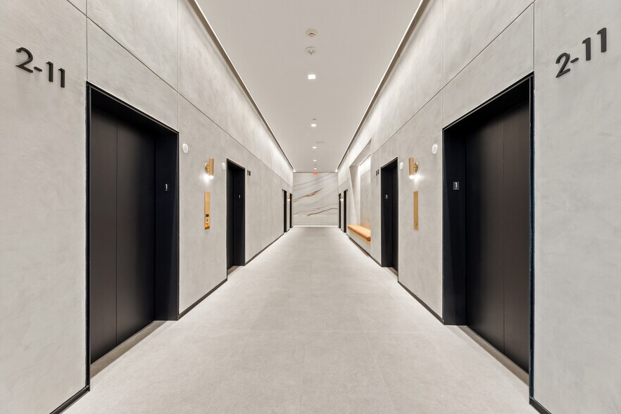 More Photos Of 8350 N Central Expy, Dallas Unknown For Lease