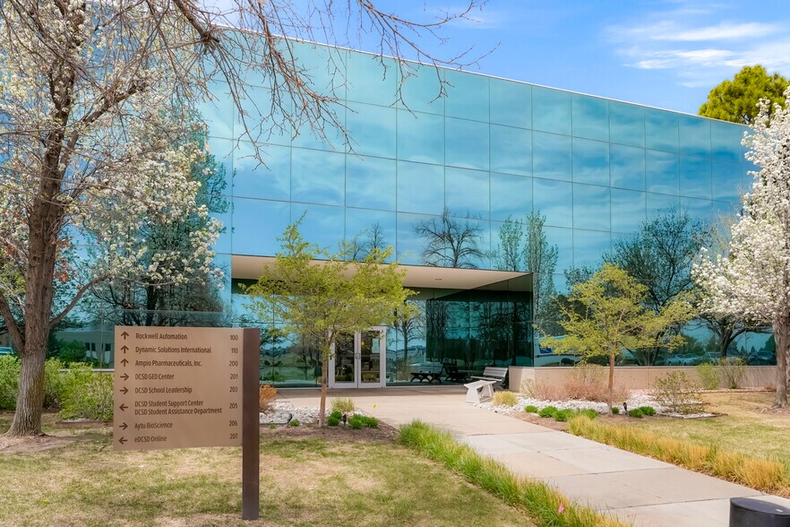 More Photos Of 373 Inverness Pkwy, Englewood Research And Development For Lease