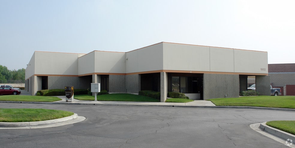 Primary Photo Of , San Bernardino Flex For Sale