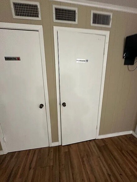 More Photos Of Allen Dr., Pollok Storefront Retail Office For Sale