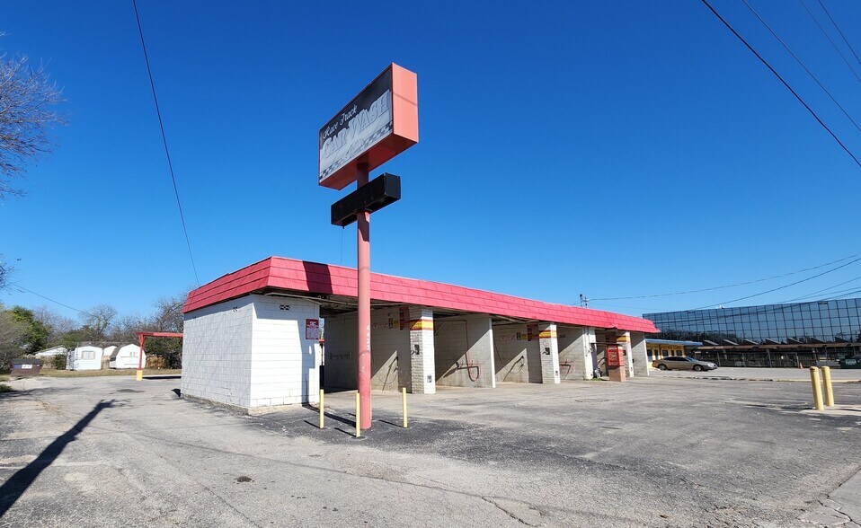 Primary Photo Of 4423 E Houston St, San Antonio Auto Dealership For Sale