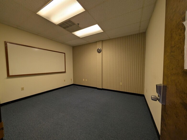 More Photos Of 2511 Fire Rd, Egg Harbor Township Light Distribution For Lease
