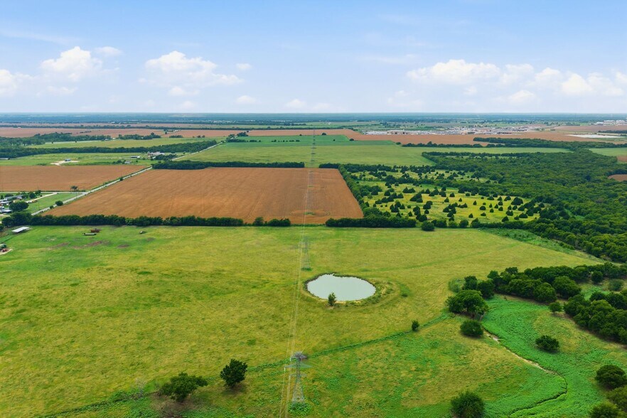 More Photos Of 10935 County Road 109, Alvarado Land For Sale