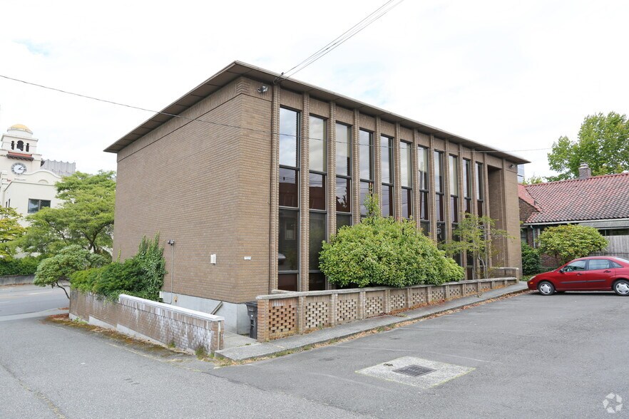 More Photos Of 1712 Pacific Ave, Everett Office For Lease