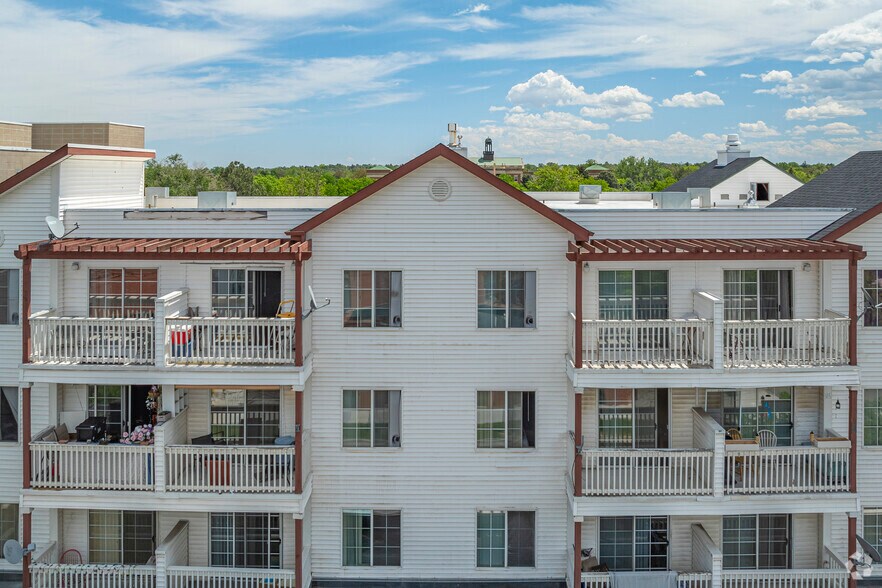 More Photos Of 3280 Downing St, Denver Apartments For Lease