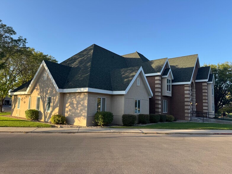 More Photos Of 97 Professional Way, Payson Office For Sale