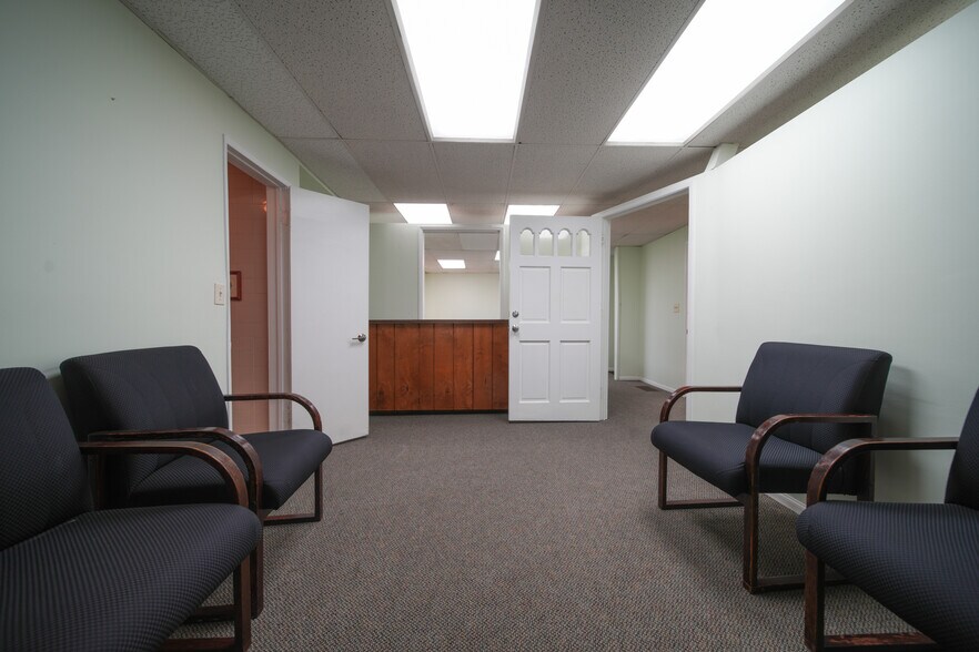 More Photos Of 13624 San Antonio Dr, Norwalk Office For Sale