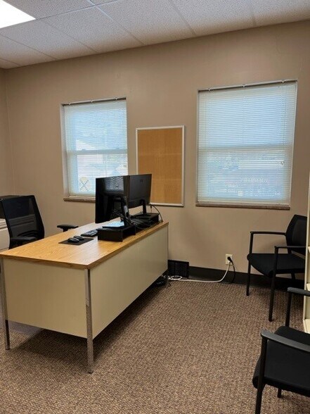 More Photos Of 15 N Central Ave, Canonsburg Office For Lease