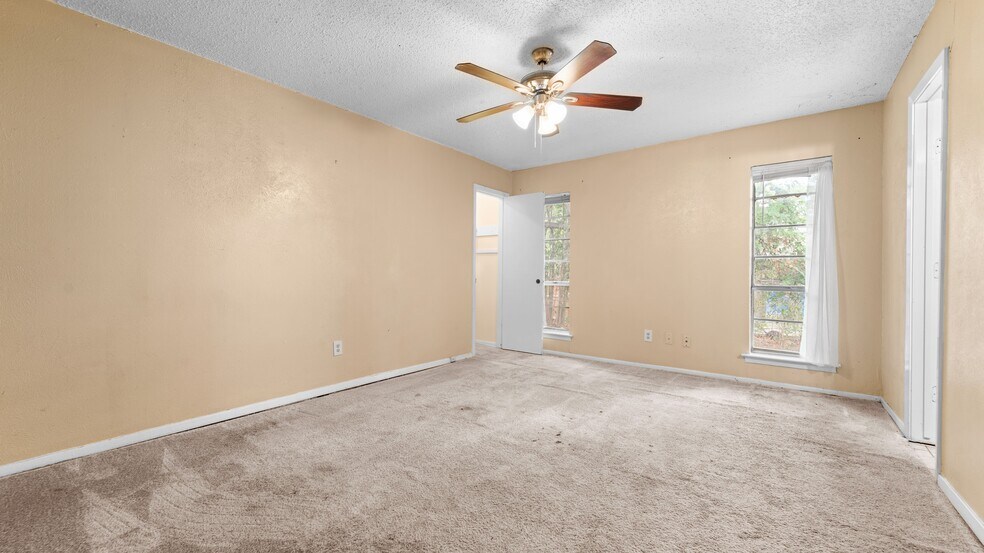 More Photos Of , Heath Office For Sale