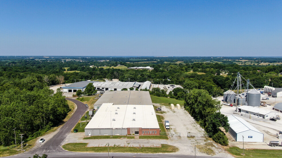 Primary Photo Of 1615 Radio Hill Rd, Boonville Warehouse For Lease