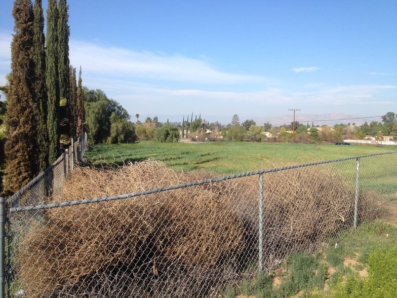 More Photos Of 18260 Van Buren Blvd, Riverside Land For Lease