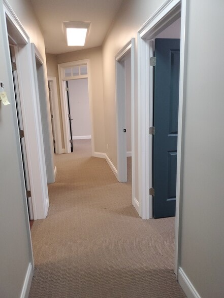More Photos Of 5400 Laurel Springs Pky, Suwanee Office Residential For Lease