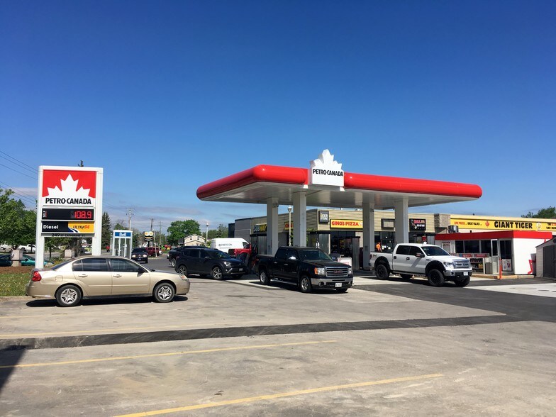 More Photos Of 249 St Catharines St, Smithville General Retail For Lease