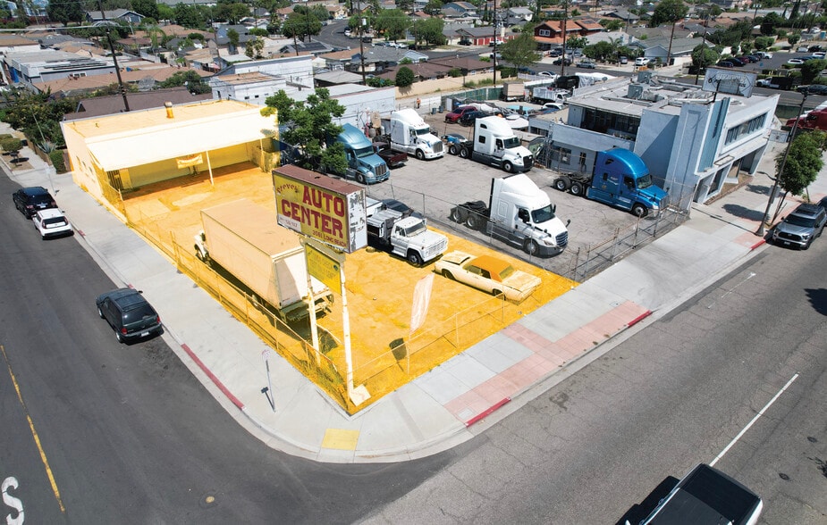 Primary Photo Of 3061 Long Beach Blvd, Long Beach Auto Repair For Sale