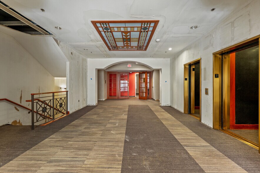 More Photos Of 3 Crowne Point Ct, Sharonville Office For Sale