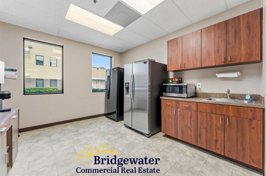 More Photos Of 630 Brooker Creek Blvd, Oldsmar Service For Sale