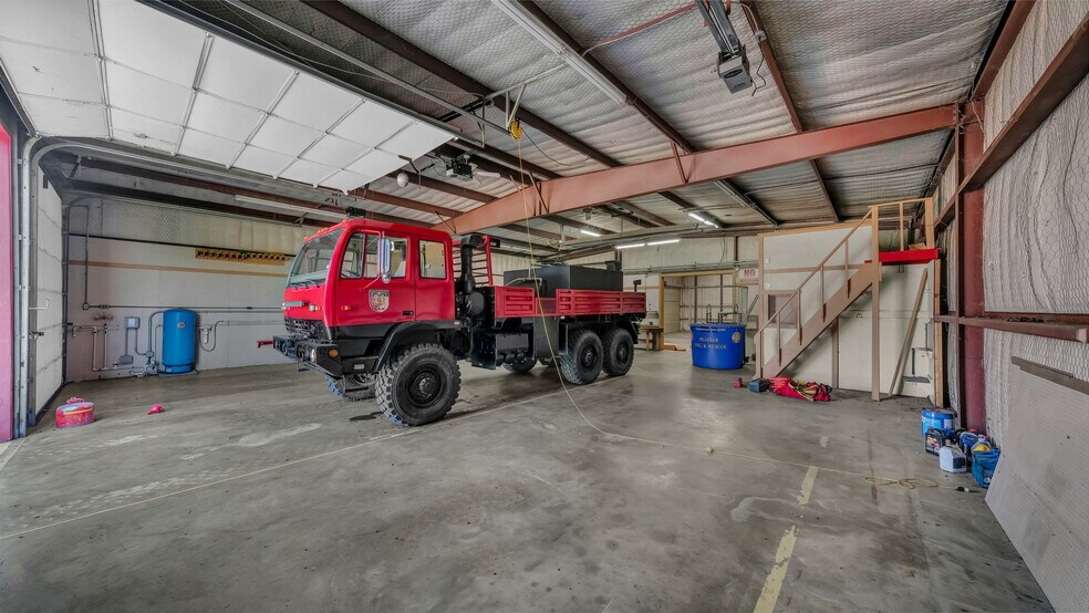 More Photos Of 221 Judd St, Weatherford Flex For Sale