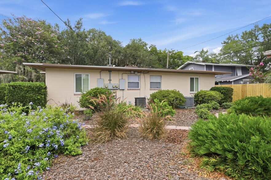 More Photos Of 642 Harwood St, Orlando Apartments For Sale