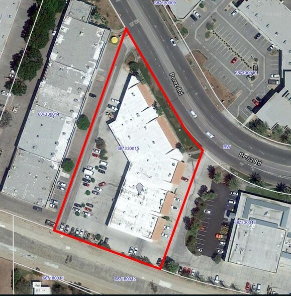 More Photos Of 68945 Perez Rd, Cathedral City Showroom For Sale