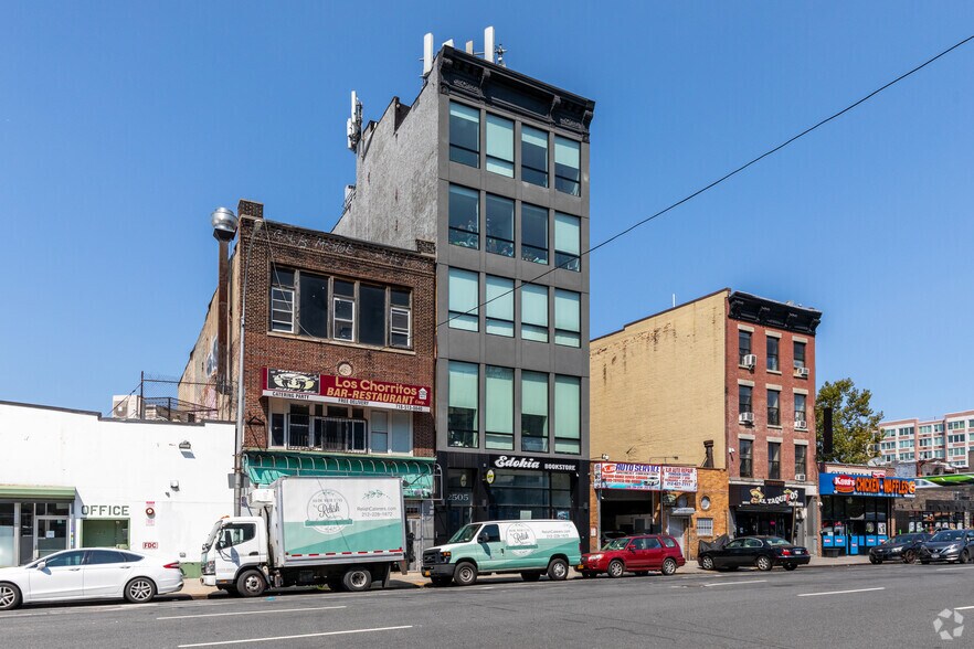 More Photos Of 2505 3rd Ave, Bronx Apartments For Lease