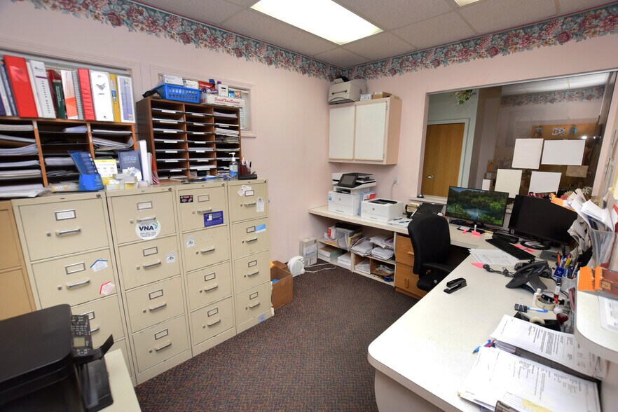 More Photos Of 3380 Beecher Rd, Flint Medical For Sale