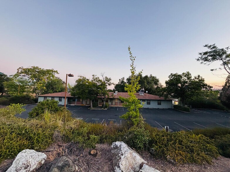More Photos Of 571 Stanislaus Ave, Angels Camp Office For Sale