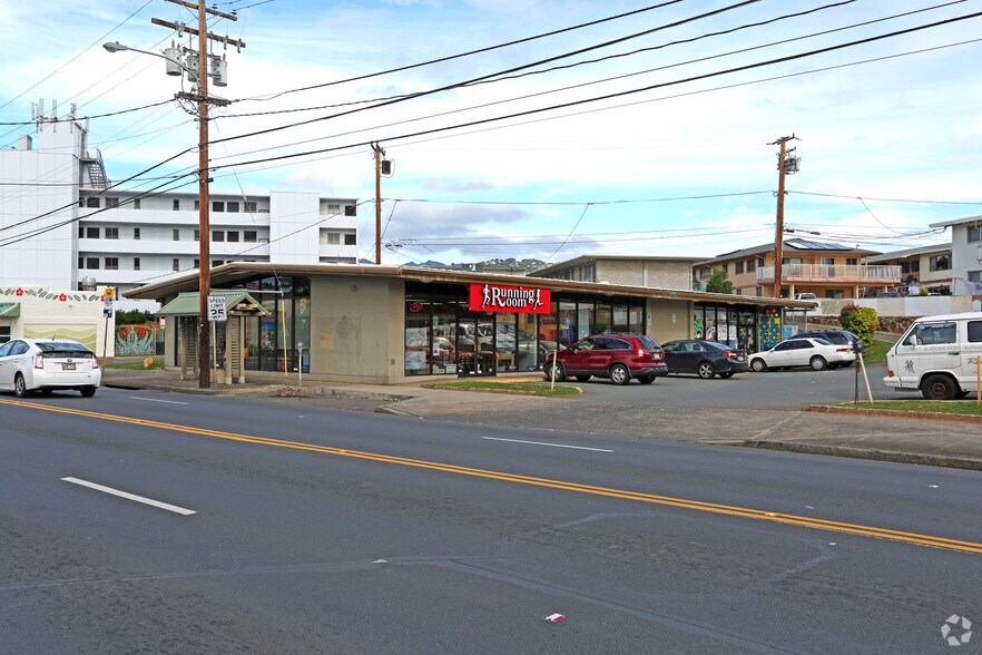 More Photos Of 813-819 Kapahulu Ave, Honolulu Freestanding For Lease