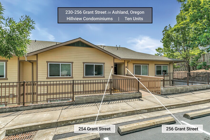 More Photos Of 230 Grant St, Ashland Multifamily For Sale