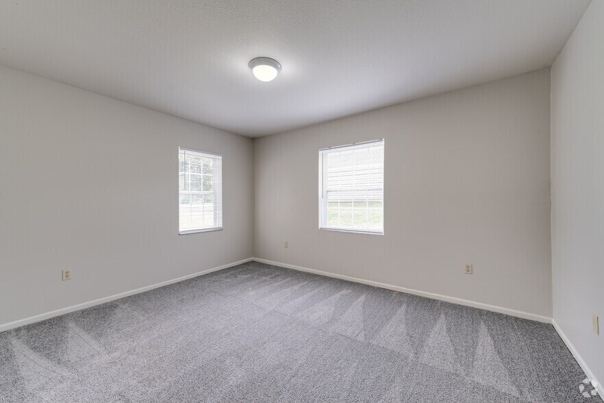 More Photos Of 4130 W Michigan Ave, Kalamazoo Multifamily For Sale