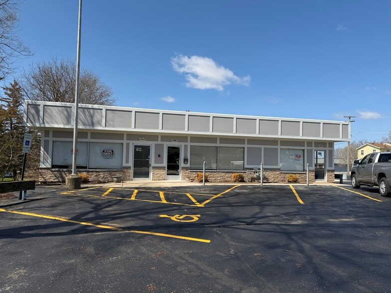 Primary Photo Of 164-166 N Gilbert St, South Elgin Freestanding For Lease